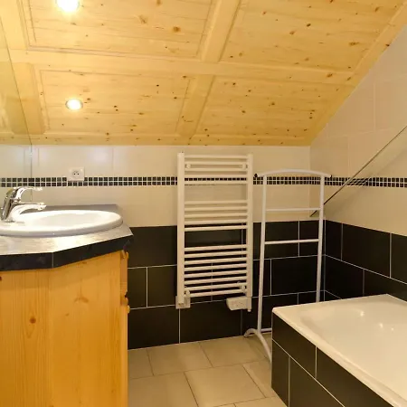 Spacieux 4 Pieces Avec Mezzanine, Balcon Et Parking, A 2 Pas De Super-chatel - 7 Pers. - Fr-1-676-25 * Châtel