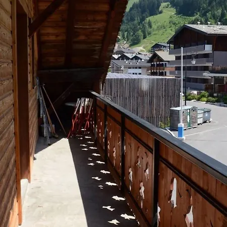 Spacieux 4 Pièces Avec Mezzanine, Balcon Et Parking, à 2 Pas De Super-châtel - 7 Pers. - Fr-1-676-25 Appartement Châtel